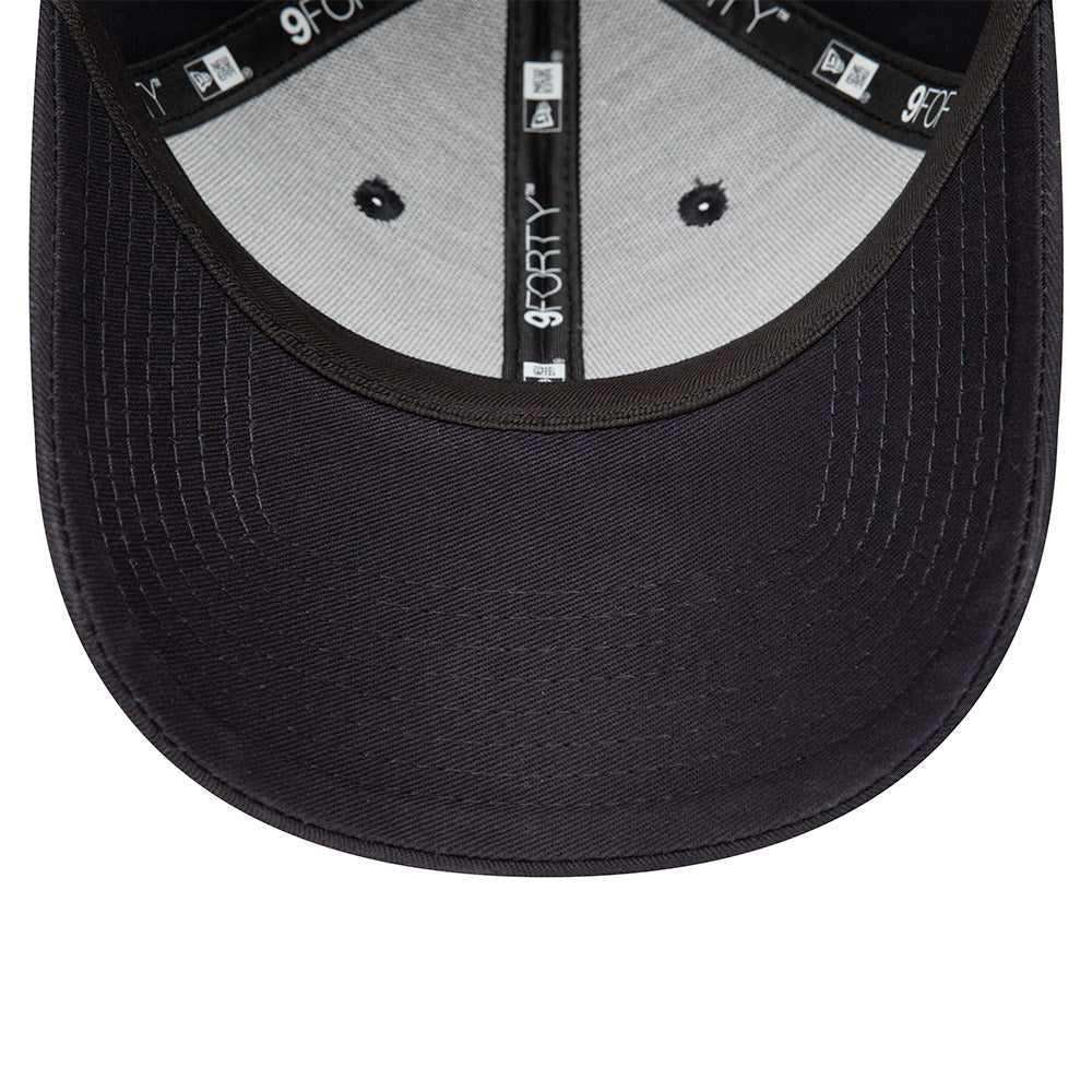 ESSENTIAL 9FORTY 001 RBULLF1