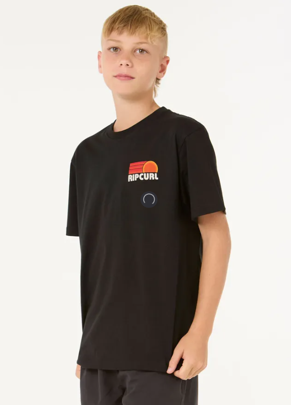 SURF REVIVAL STACKED TEE-BOY